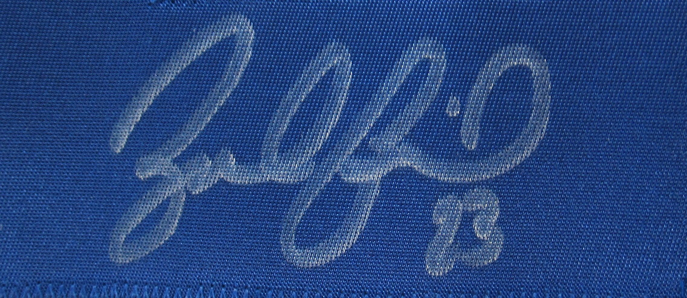 Lot Detail - 2009 Zach Greinke GU Signed Royals Jersey (Home)