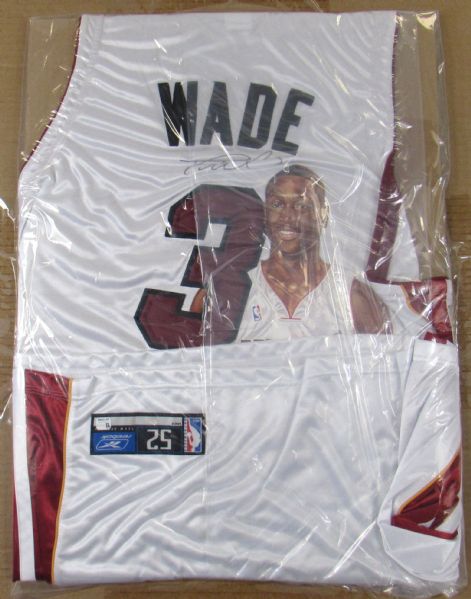 Dwayne Wade Signed Portrait Jersey