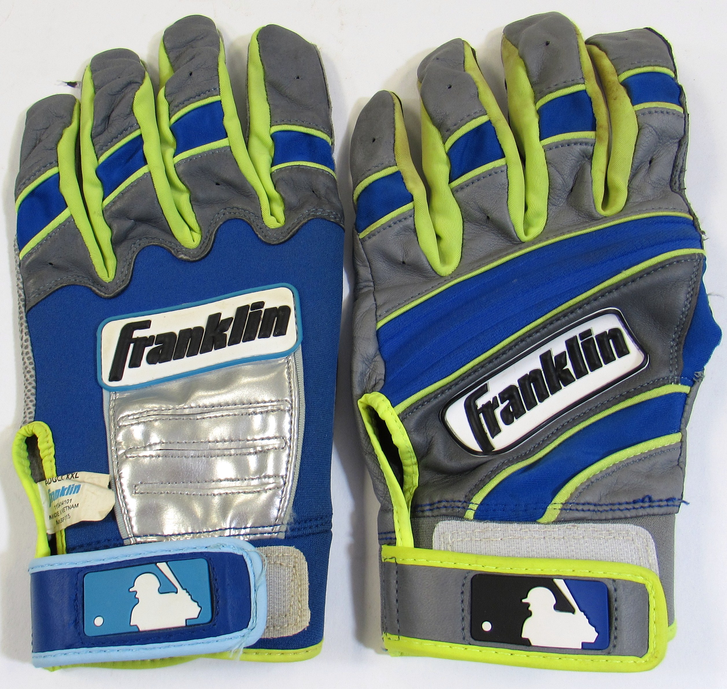 Salvador Perez Custom Batting Gloves