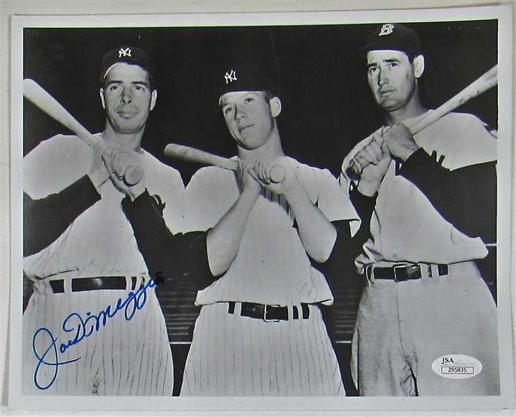 Joe DiMaggio Signed 8 x 10 NY Yankee Photo JSA