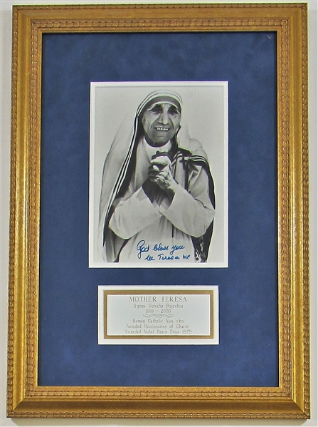 Mother Teresa Signed Framed Photo 