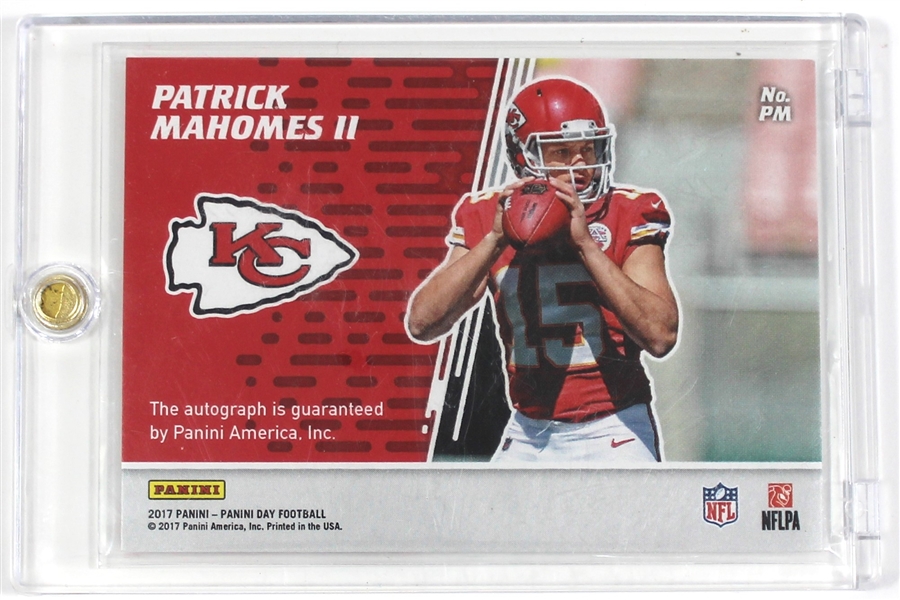 Patrick Mahomes 11 2017 Rookie Panini Auto Card