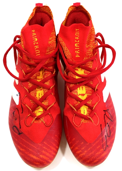 Patrick Mahomes 2022 (Photo Matched) Game Used & Dual Signed Cleats