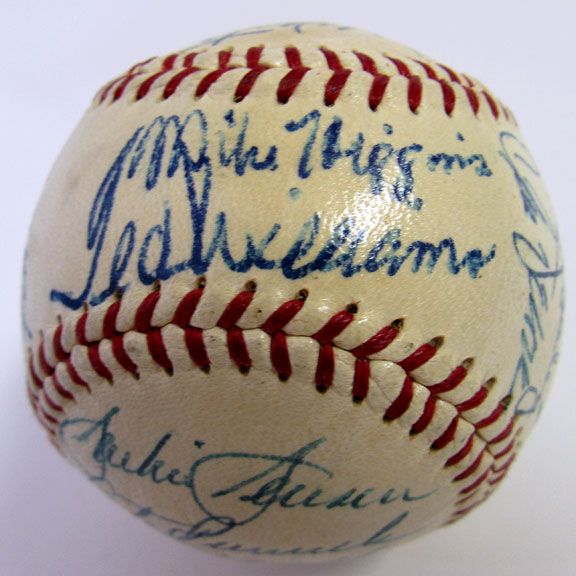 Lot Detail - 1959 Ted Williams Game Used and Signed Boston Red Sox