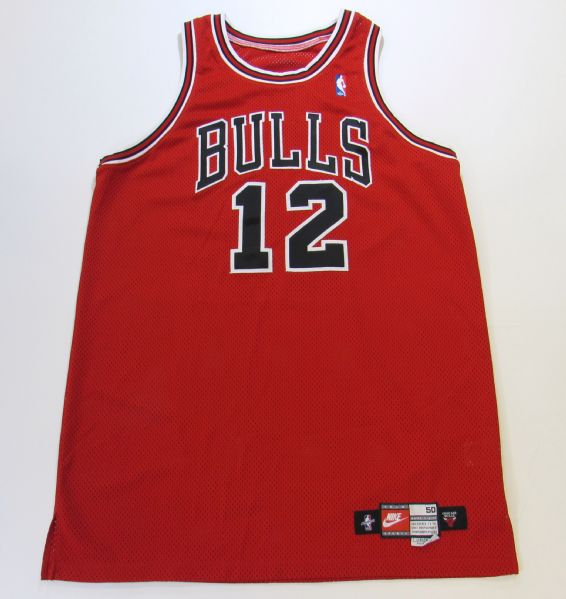 2003-04 Kurt Hinrich Chicago Bulls Game Used Signed Jersey (Rookie Year)