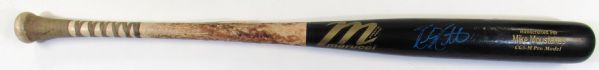 2010 Mike Moustakas Game Used Signed Bat