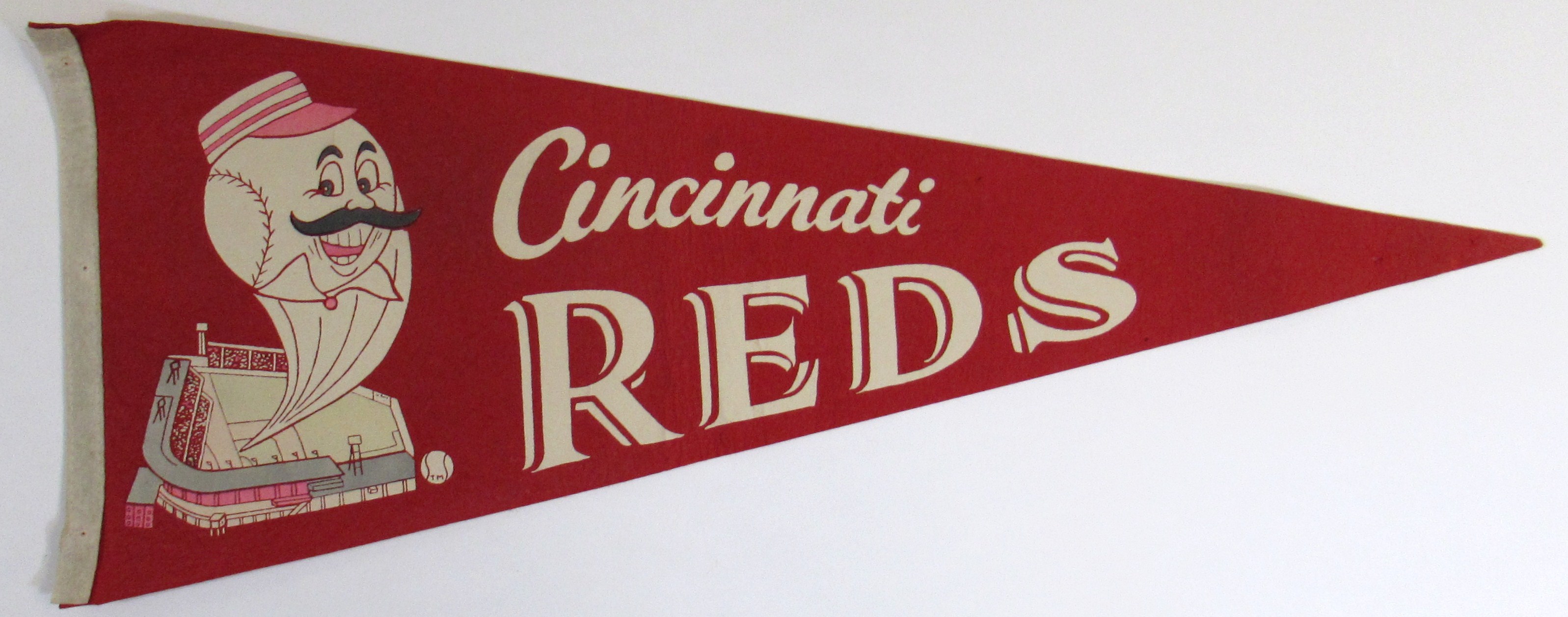 VINTAGE 1950’s Cincinnati Reds Baseball Pennant! WOW