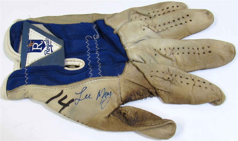 1981-82 Lee May GU Signed Batting Glove