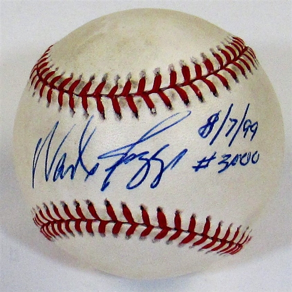 Wade Boggs Single Signed Baseball PSA