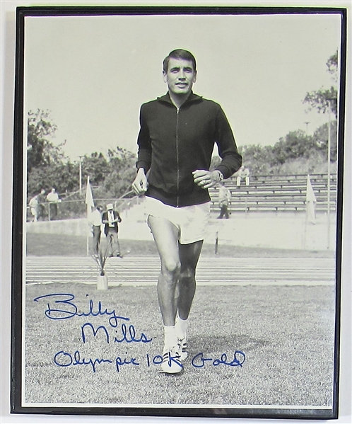 Billy Mills Signed Kansas University Olympic Gold 8x10