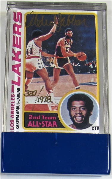 1978-79 Topps Kareem Abdul-Jabbar Lakers Signed Card #327/1978