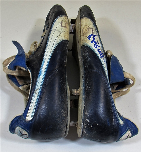 Lot Detail - Circa 1980's George Brett GU & Signed Cleats W/ Brett ...