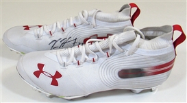 2018 Kareem Hunt Chiefs GU & Signed Cleats & Gloves