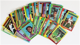 Lot of 102 Vintage Baseball Cards