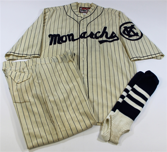 Mark Gubicza Game Used 1994 Home Monarchs -Royals full uniform.