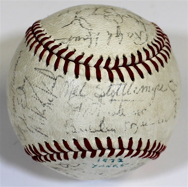 NY Yankees 1972 Team Signed Baseball - Munson - JSA