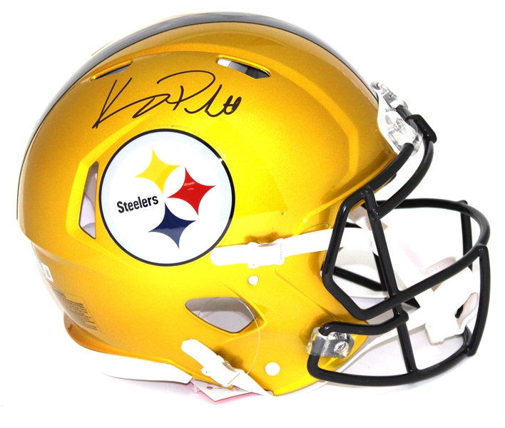 Kenny Pickett Signed Pittsburgh Steelers Helmet - Beckett Witnessed