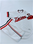 Tony Oliva 1973 Game Used Minnesota Twins Jersey & Pants