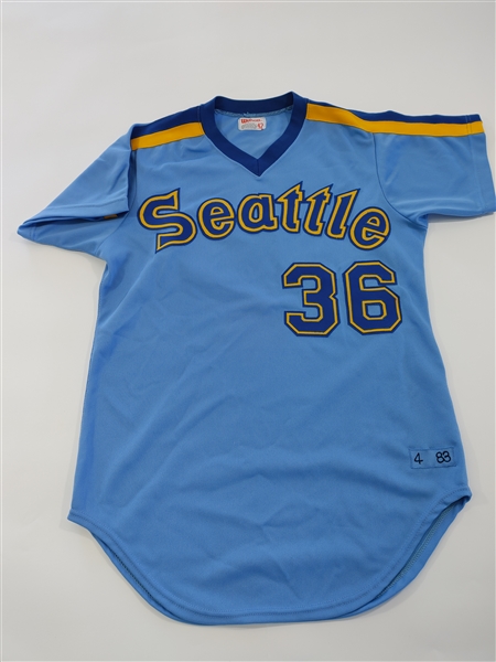 Gaylord Perry 1983 Seattle Mariners Game Used Jersey