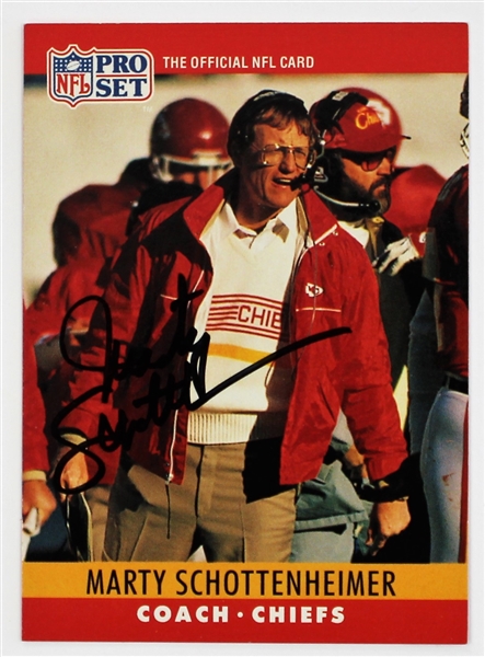 Marty Schottenheimer Signed Kansas City Chiefs Card *