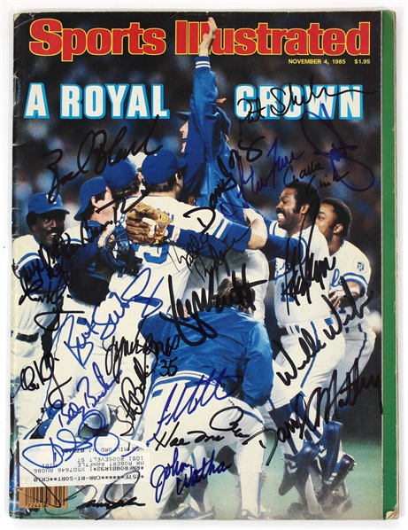 Kansas City Royals Signed 1985 Sports Illustrated by 24 Players - Brett